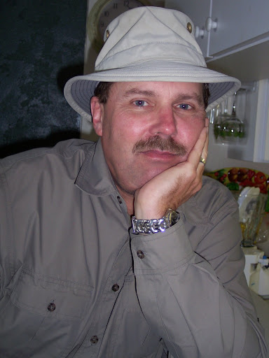 Terry Little Photo 15
