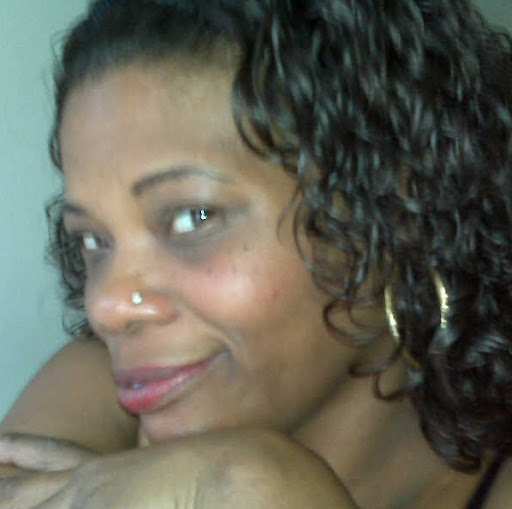 April Hampton Photo 11