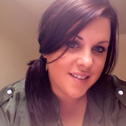 Christine Watts Photo 33