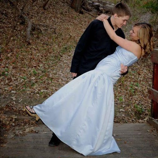 Chris Hendrickson Photo 15