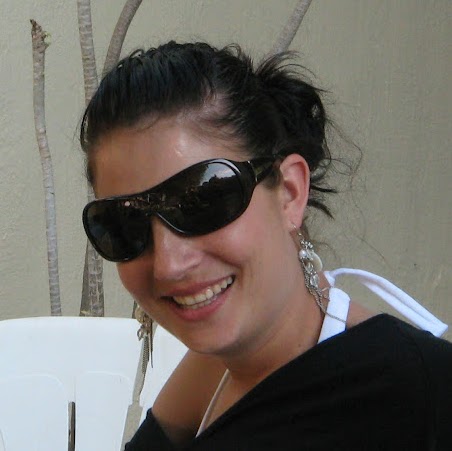 Vicky Brooks Photo 22