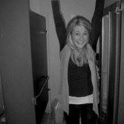 Catherine Clarke Photo 13