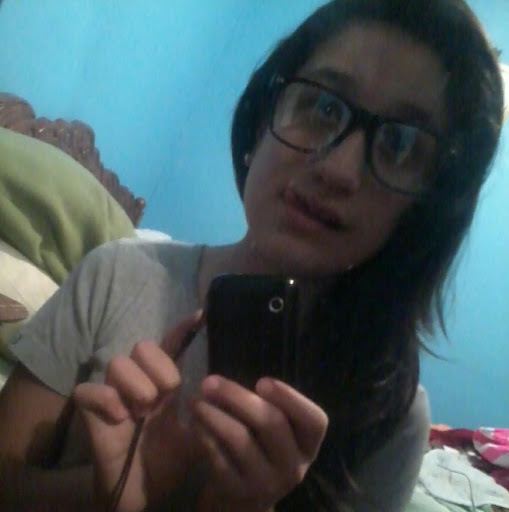 Andrea Quiroz Photo 2
