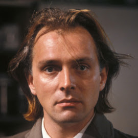 Dan Knowles Photo 40