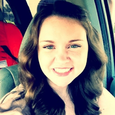 Julia Norris Photo 25