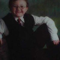 Dylan Hall Photo 18