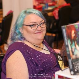 Elizabeth Sharp Photo 26