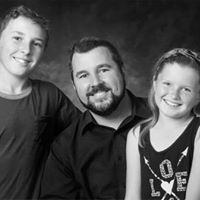 Michael Regan Photo 45