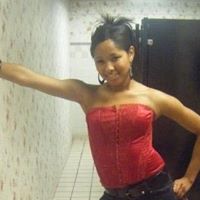 Michelle Lee Photo 35