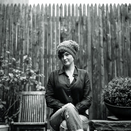 Bonnie Burke Photo 17