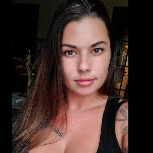 Danielle Ray Photo 43