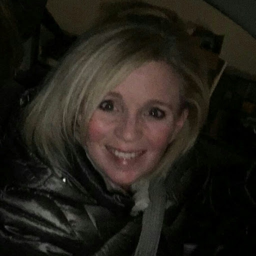 Rebekah Sims Photo 6