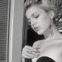 Elizabeth Ivy Photo 6