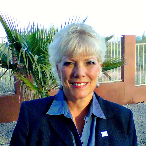 Janice Small Photo 19