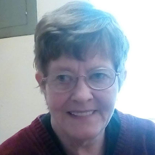 Christine Harmon Photo 38