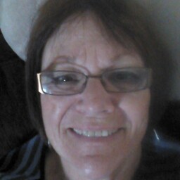 Linda Simms Photo 23