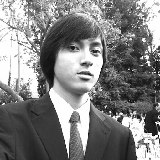 Bryan Hoang Photo 13