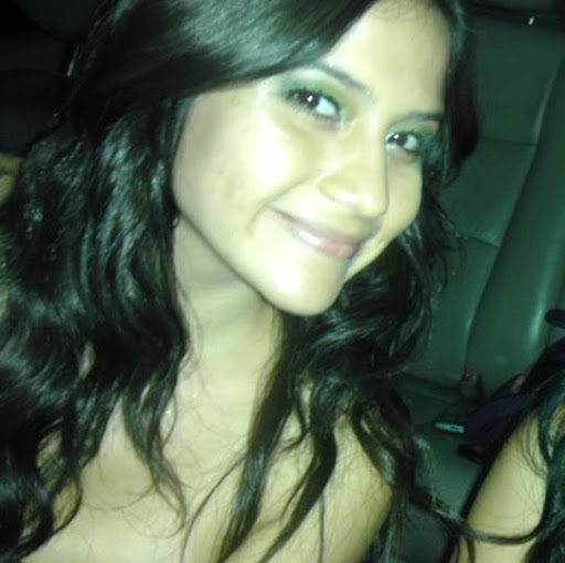 Cynthia Ruiz Photo 30