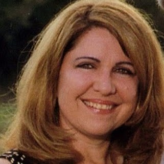 Joan Walker Photo 5