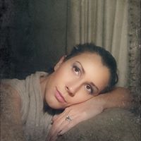 Samantha Caldwell Photo 23