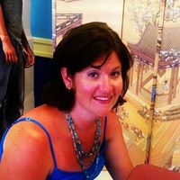 Aimee Morris Photo 14