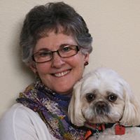Suzanne Robinson Photo 29