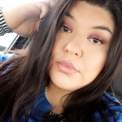 Stephanie Garcia Photo 35