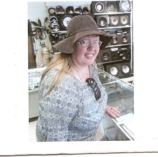 Ann Beatty Photo 30