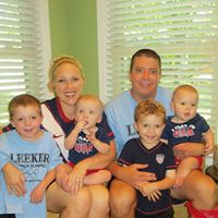 Julie Kiser Photo 16