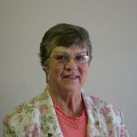 Anna Robbins Photo 31
