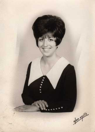 Cheryl Champion Photo 20