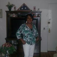 Roberta Evans Photo 18