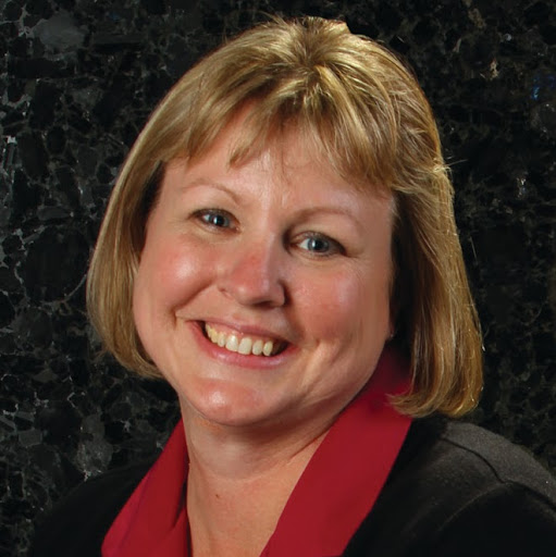 Carolyn Strong Photo 10