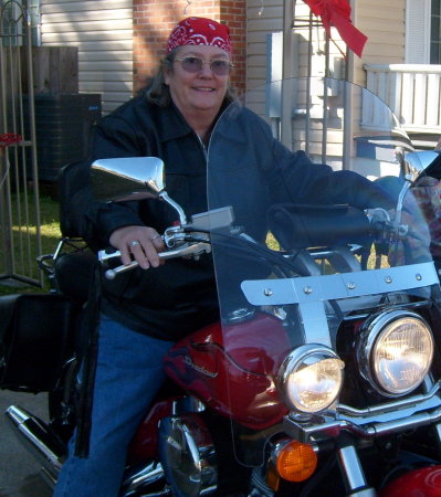 Linda Cooper Photo 33
