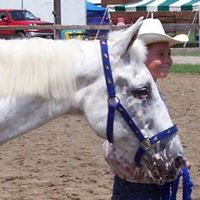 Jennifer Loucks Photo 16