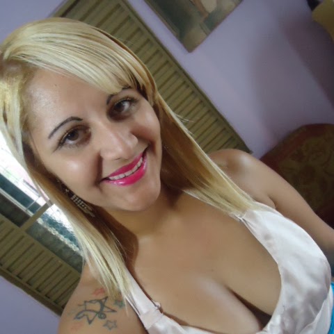 Veronica Vargas Photo 32