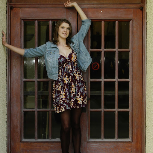 Heather Dean Photo 25