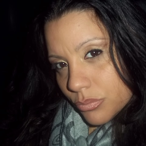 Luz Colon Photo 15