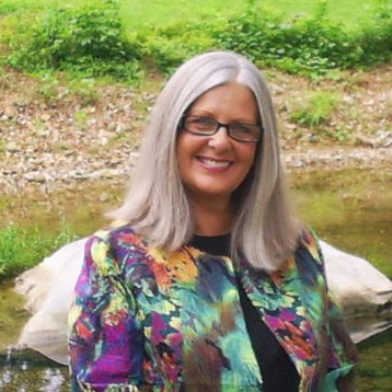 Theresa Nichols Photo 21