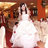Oanh Tran Photo 38