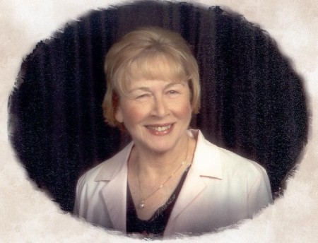 Sandra Adams Photo 36