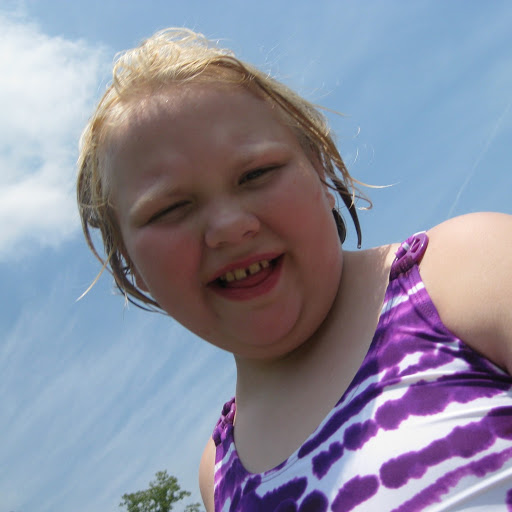 Hannah Martin Photo 26
