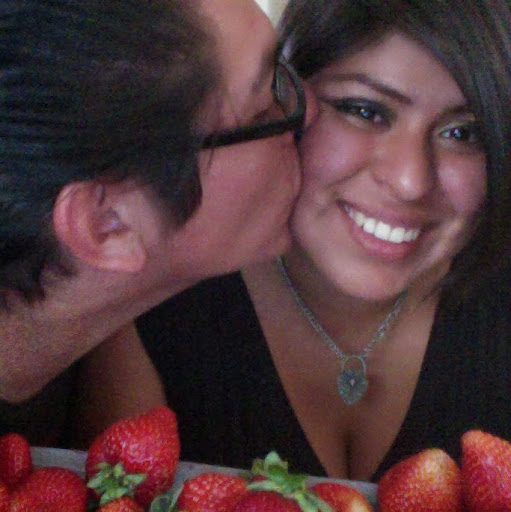 Alexis Robles Photo 9