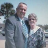 Joan Willis Photo 32