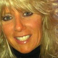 Suzanne Dwyer Photo 13