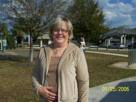 Jean Robinson Photo 23