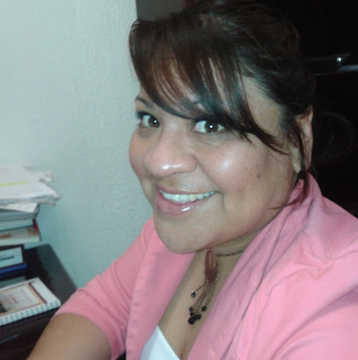 Roxana Velasco Photo 5