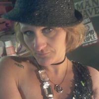 Suzanne Adams Photo 11