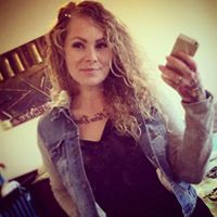 Amy Sinclair Photo 27