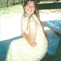 Julie Colbert Photo 26